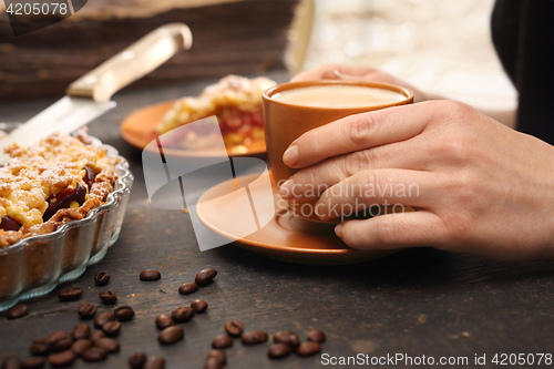 Image of Coffee and cake.
