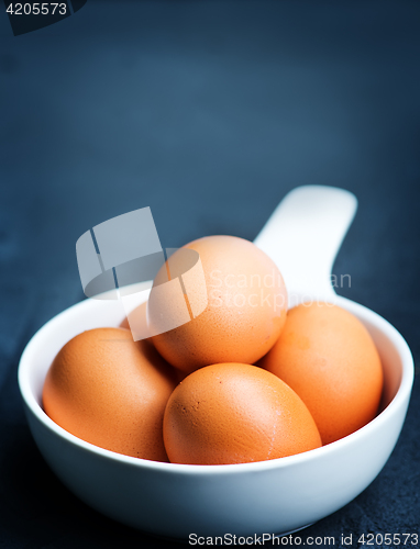 Image of raw eggs