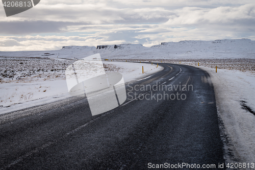 Image of Empty road in Iceland