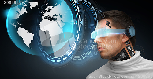 Image of man with futuristic glasses and sensors