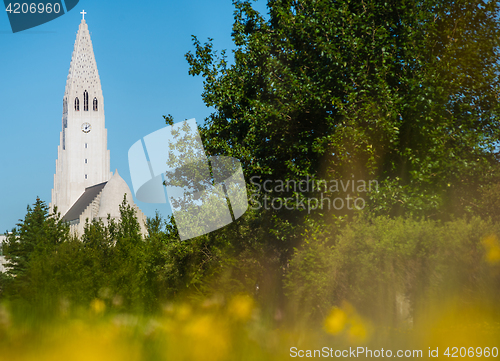 Image of Hallgrimskirkja church in Reykjavik