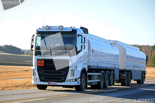 Image of White Volvo FH Fuel Tank Truck on the Road