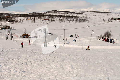 Image of Skiing in the hill