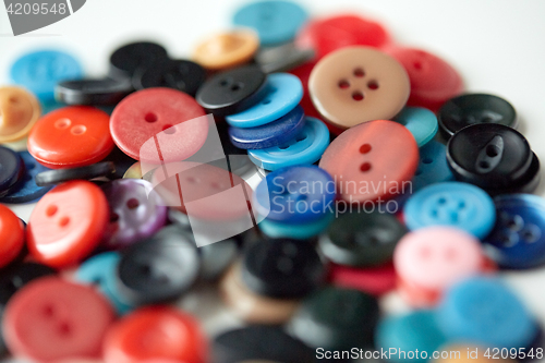 Image of many sewing buttons