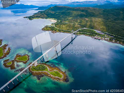 Image of Tjeldsundbrua bridge in Norway