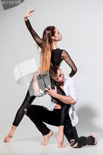 Image of Two people dancing