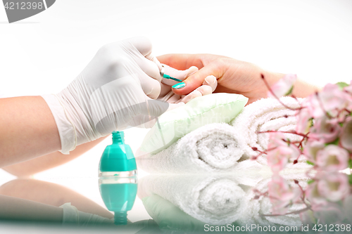 Image of Pastel nails, green nail polish