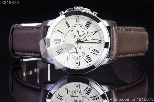 Image of Men's watch with brown leather band