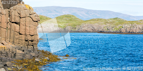 Image of On the edge of the cliff - Iceland