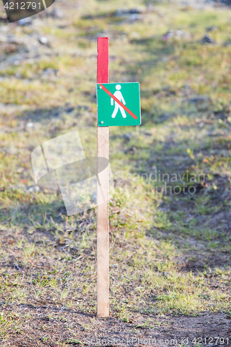 Image of Forbidden to walk over here - Iceland