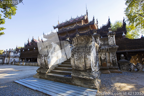 Image of Golden Palace Monastery (Shwenandaw Kyaung)