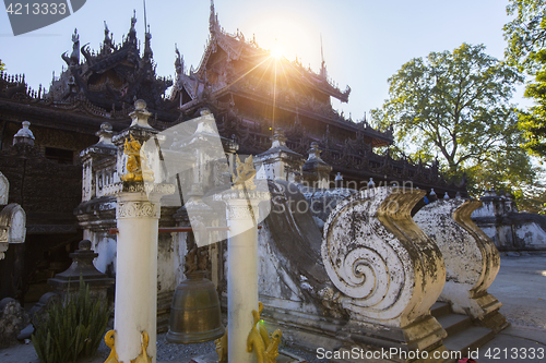 Image of Golden Palace Monastery (Shwenandaw Kyaung)