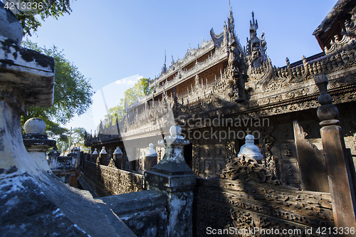 Image of Golden Palace Monastery (Shwenandaw Kyaung)