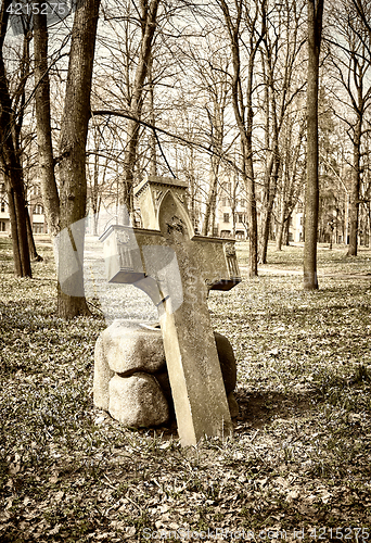 Image of old historic cemetery cross