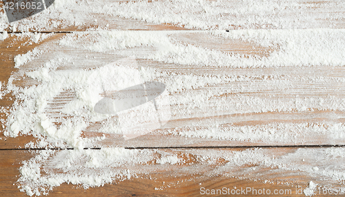 Image of flour on table