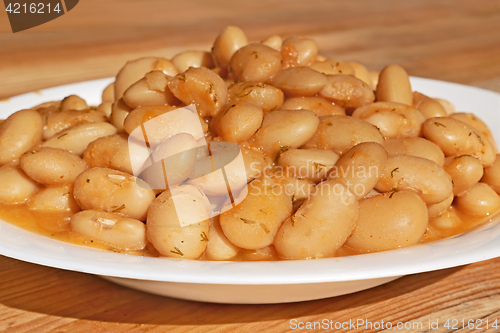 Image of Dish of kidney beans in a white plate