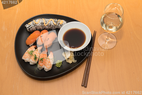 Image of The sushi meal is served