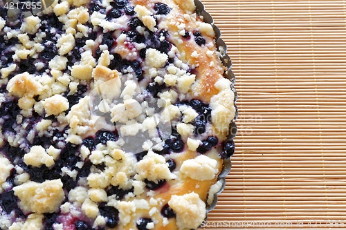 Image of cake with blueberries