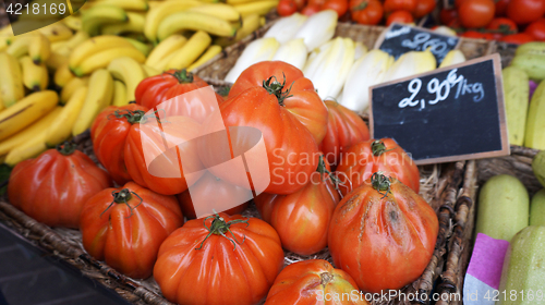 Image of Tomatoes at traditional market