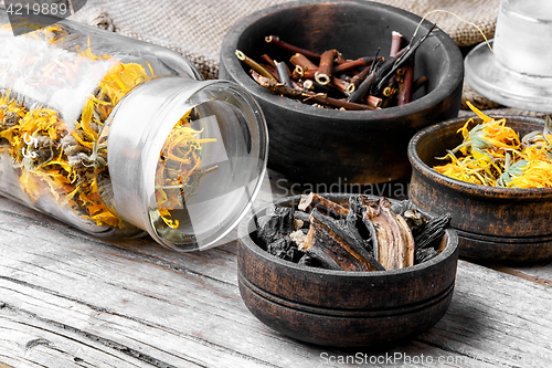 Image of Set of medicinal herbs