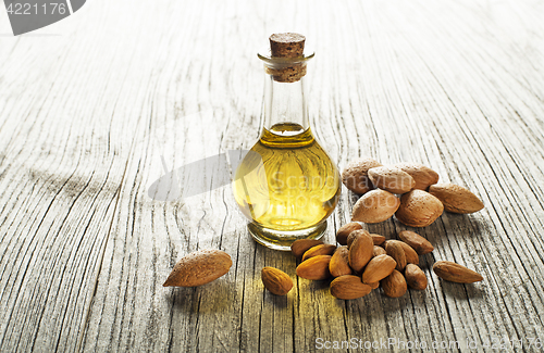 Image of Almond oil