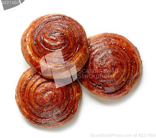 Image of freshly baked cinnamon rolls