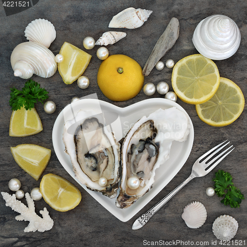 Image of Oysters, Pearls and Shells