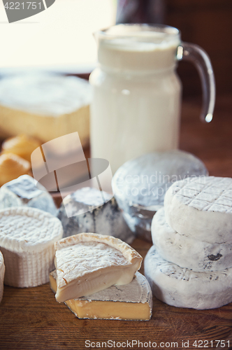 Image of Set of different cheese