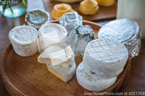 Image of Set of different cheese