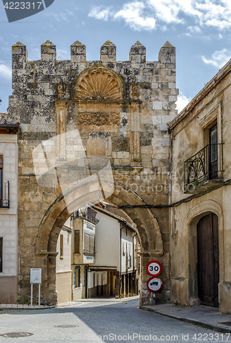 Image of Puerta de aguilera, in the town of Berlanga de Duero, Spain