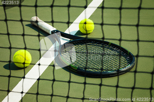 Image of The tennis ball on a tennis court