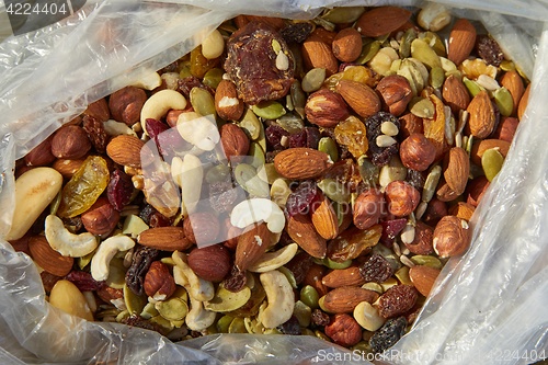 Image of Mix of nuts and seeds