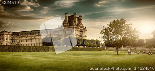 Image of Louvre Palace at sunset