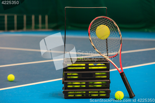 Image of The tennis ball on a tennis court