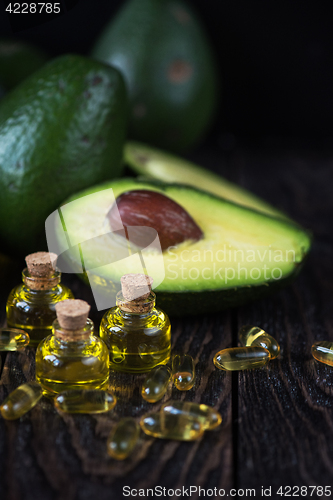 Image of Oil of avocado and fish oil