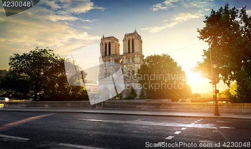 Image of Notre Dame and road