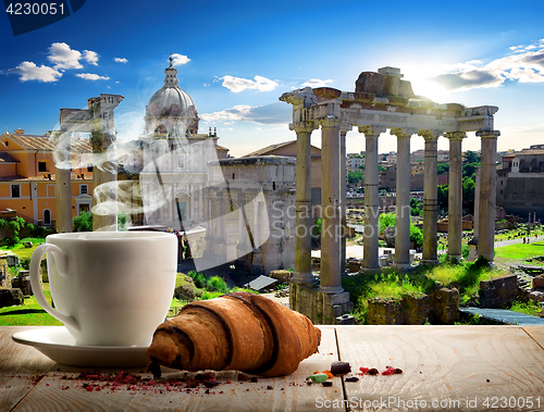 Image of Coffee break in Roman Forum