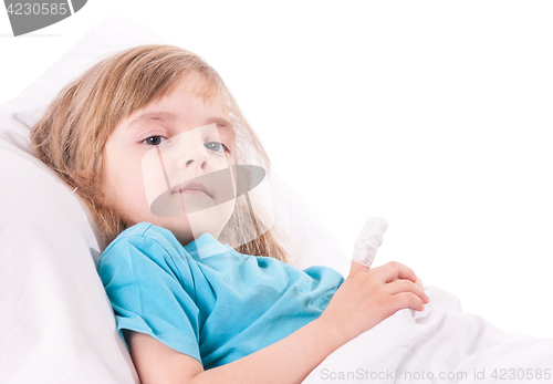 Image of Sick little girl in bed