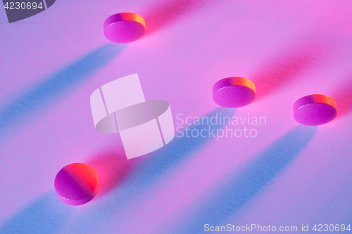 Image of Many pills