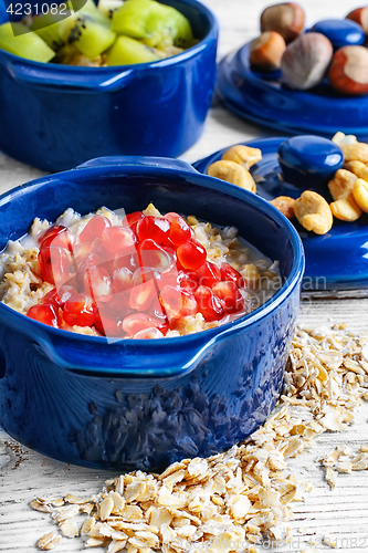 Image of Porridge with oat flakes