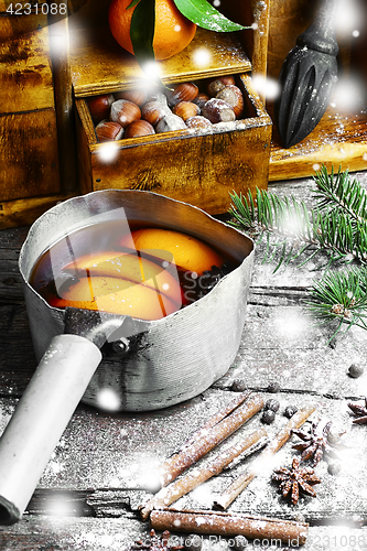 Image of winter wine cocktail mulled wine