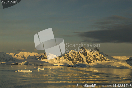 Image of Mountain view in Antarctica