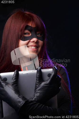 Image of Beautiful thief in black gloves