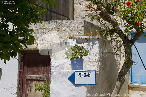 Image of greek island street scene rooms for rent