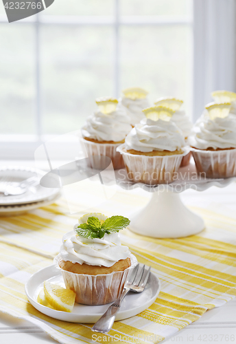 Image of Lemon cupcakes