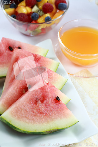 Image of Healthy snack - fruits and juice