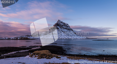 Image of kirkjufell mountain on Snaefellsnes peninsula