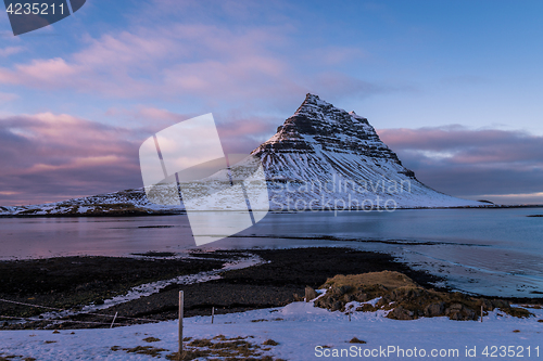 Image of kirkjufell mountain on Snaefellsnes peninsula