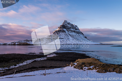 Image of kirkjufell mountain on Snaefellsnes peninsula