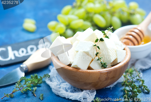 Image of cheese with grape